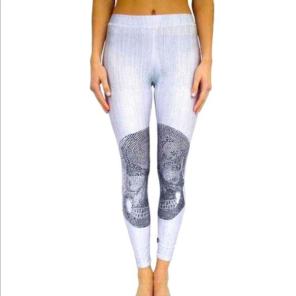 Terez Crystal Skull Print Leggings Size Small - Picture 1 of 5